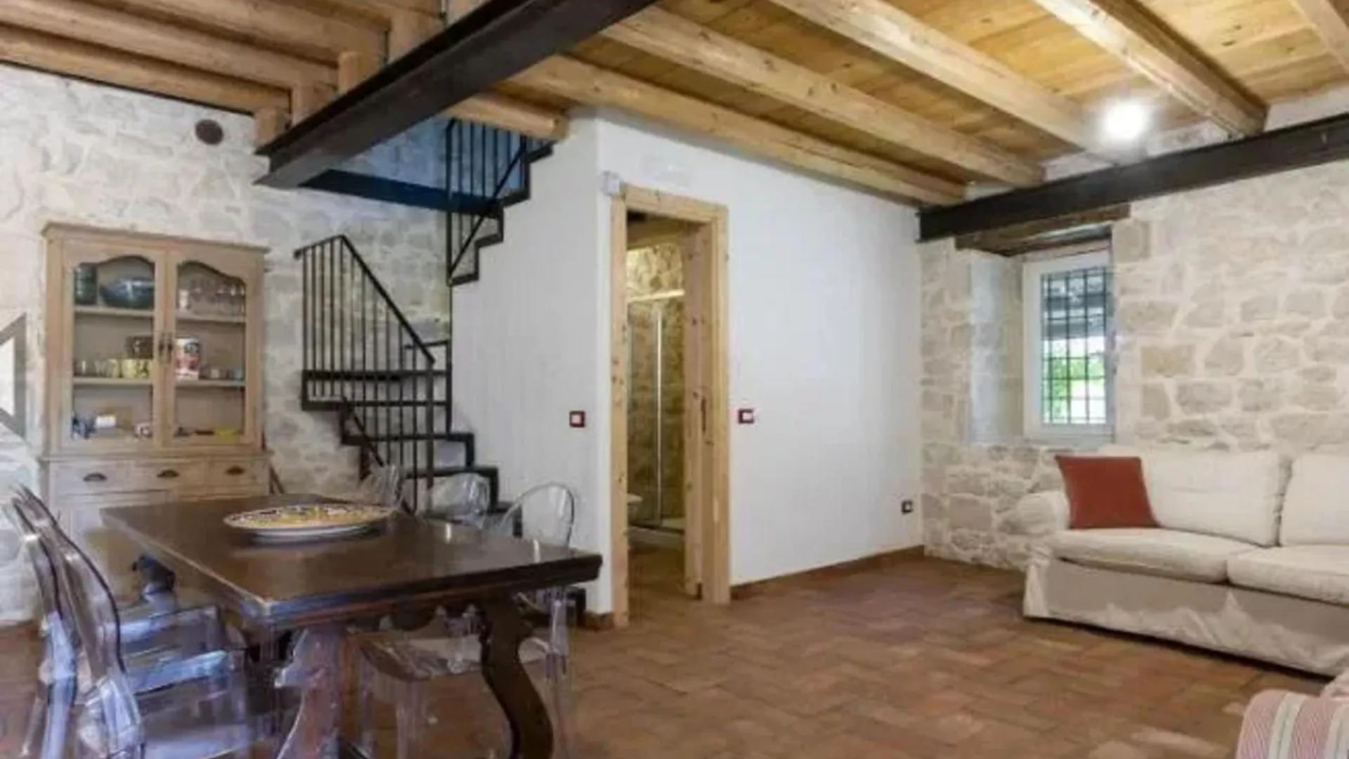 Charming Villa In Pozzallo With Private Pool Italy