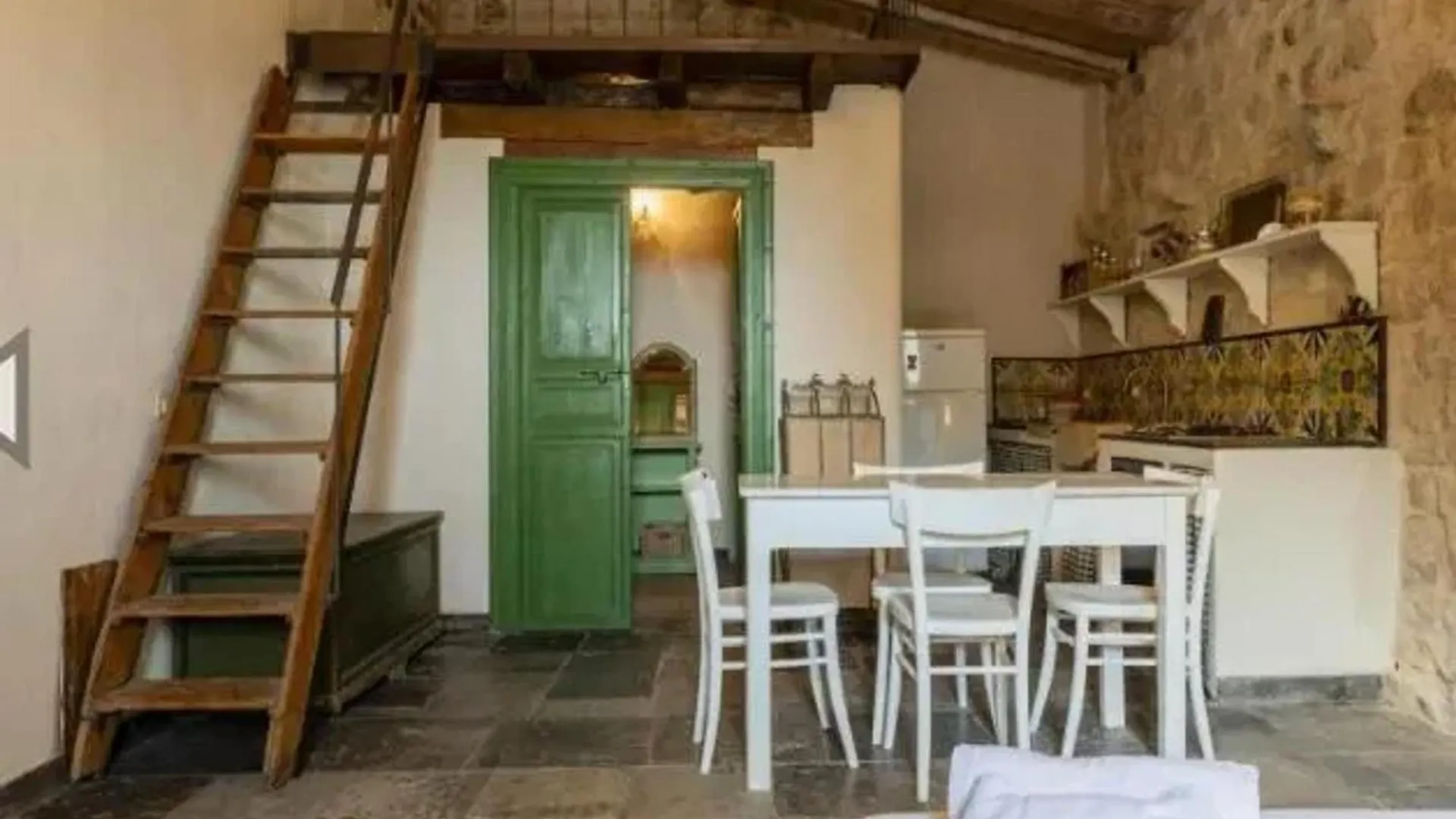 Charming Villa In Pozzallo With Private Pool Italy